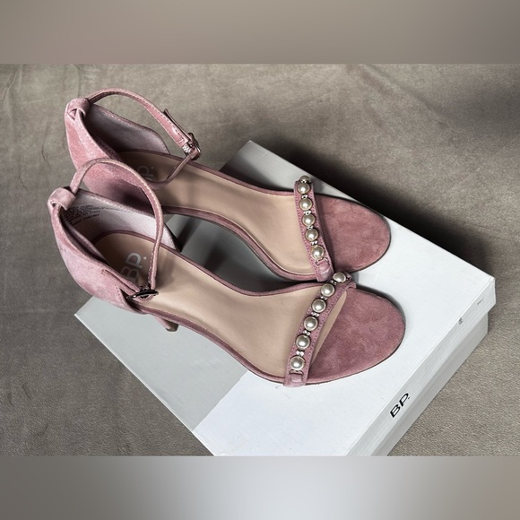 BP Natalie Embellished Strappy Stiletto Sandal Blush Suede 6.5 - Picture 3 of 12